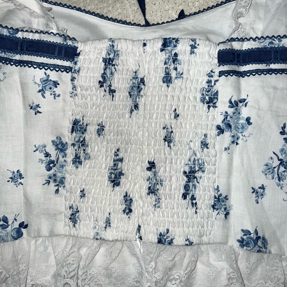 Reformation top size 12 - Picture 3 of 9